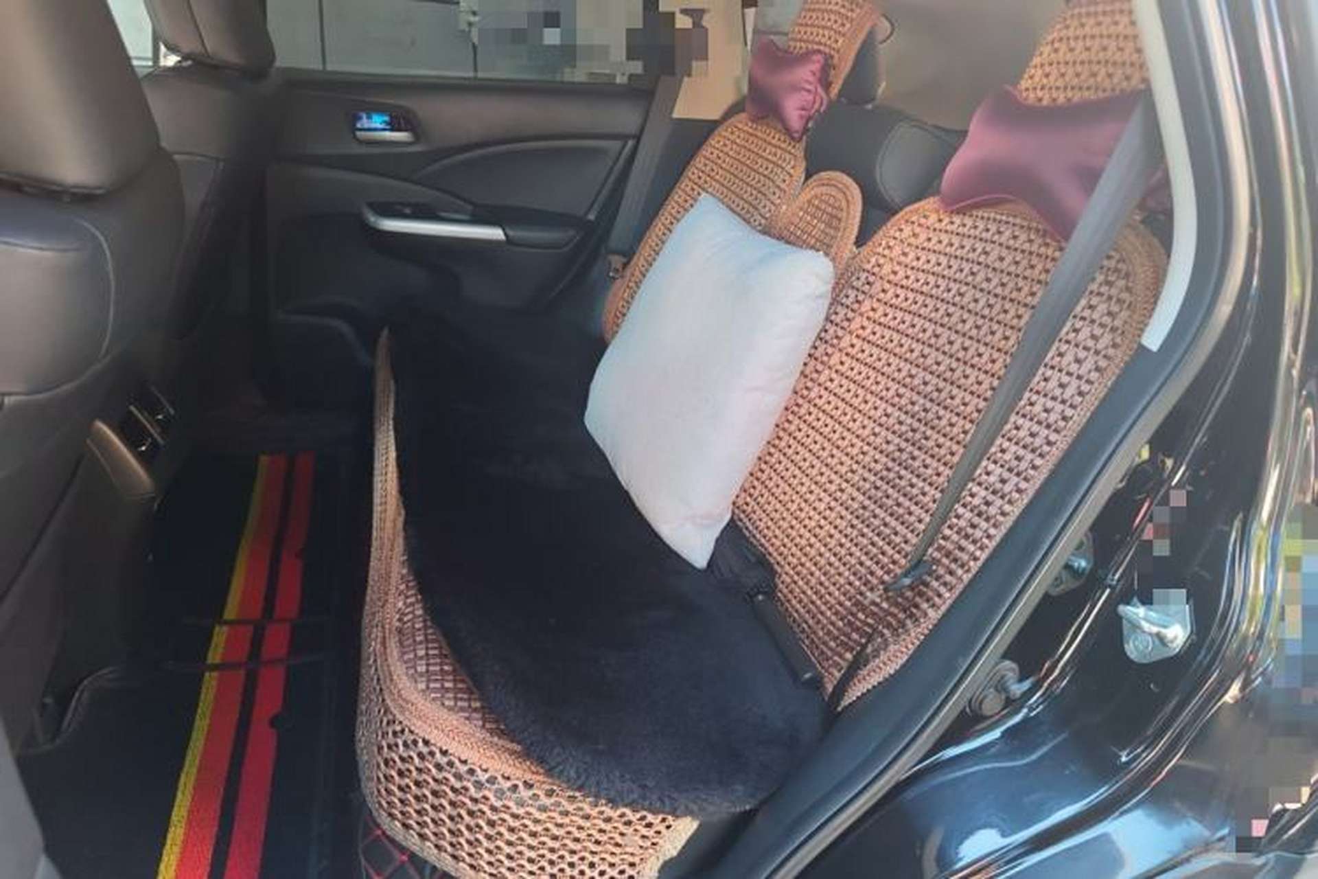 Used Honda CR-V 2013 2.4L two-wheel drive luxury version Left Rear Seat