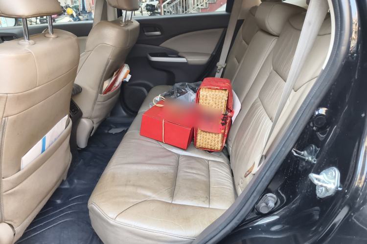 Used Honda CR-V 2013 2.4L two-wheel drive luxury version Left Rear Seat