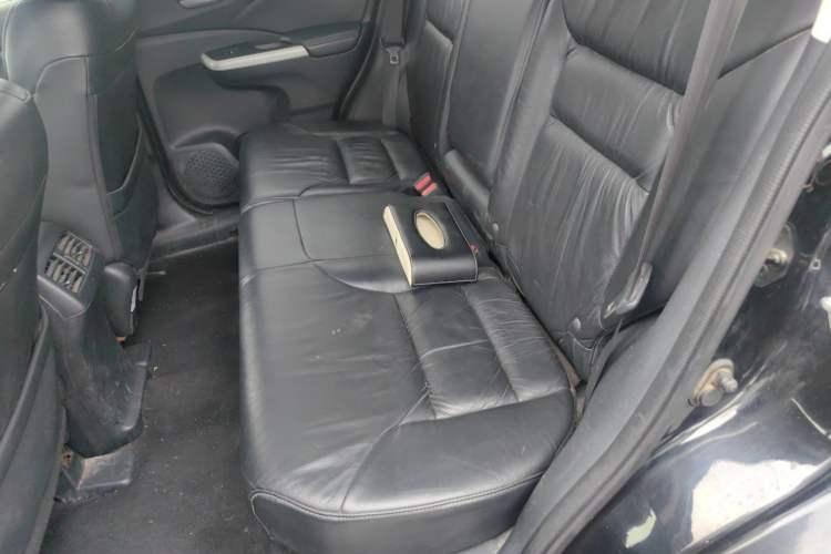 Used Honda CR-V 2013 2.4L four-wheel drive luxury version Left Rear Seat