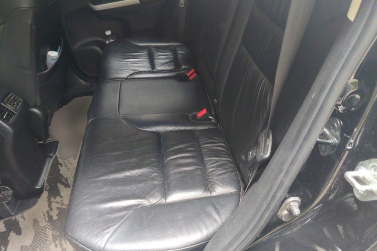 Used Honda CR-V 2013 2.4L two-wheel drive luxury version Left Rear Seat
