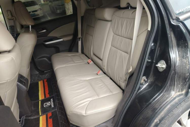 Used Honda CR-V 2013 2.4L four-wheel drive luxury version Left Rear Seat