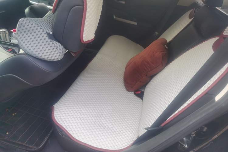 Used Honda CR-V 2013 2.4L two-wheel drive luxury version Left Rear Seat