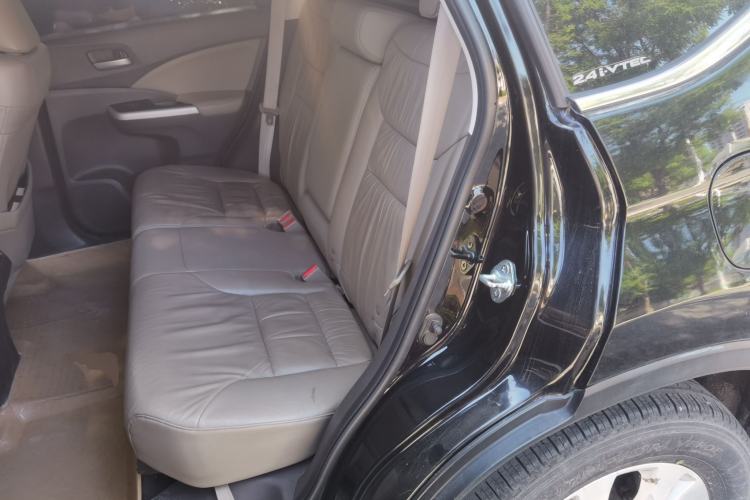 Used Honda CR-V 2013 2.4L four-wheel drive luxury version Left Rear Seat