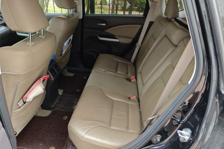 Used Honda CR-V 2013 2.4L two-wheel drive luxury version Left Rear Seat