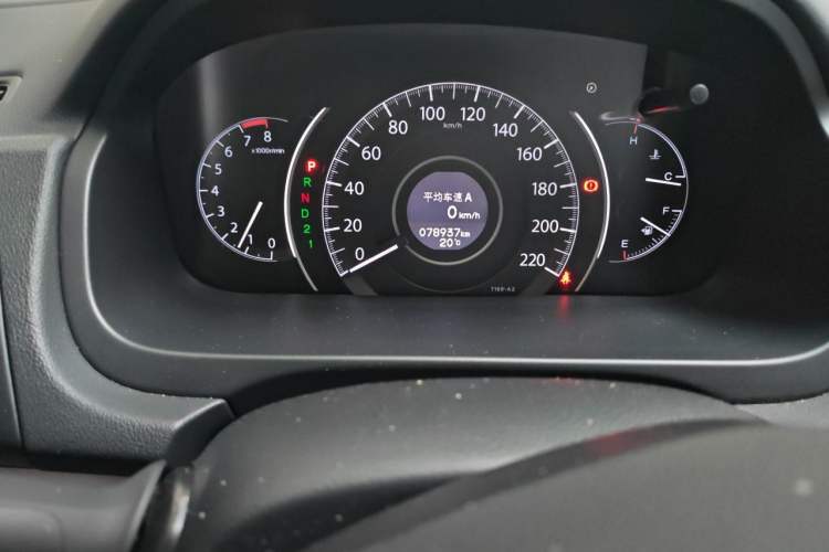 Used Honda CR-V 2013 2.4L four-wheel drive luxury version Odometer Close Up