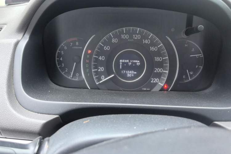 Used Honda CR-V 2013 2.0L 2WD Classic Edition Odometer Close Up
