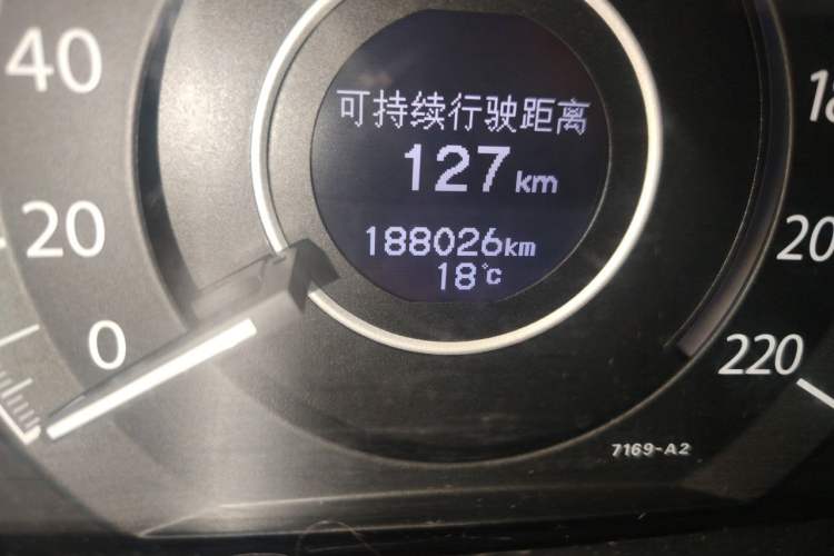 Used Honda CR-V 2013 2.4L four-wheel drive luxury version Odometer Close Up