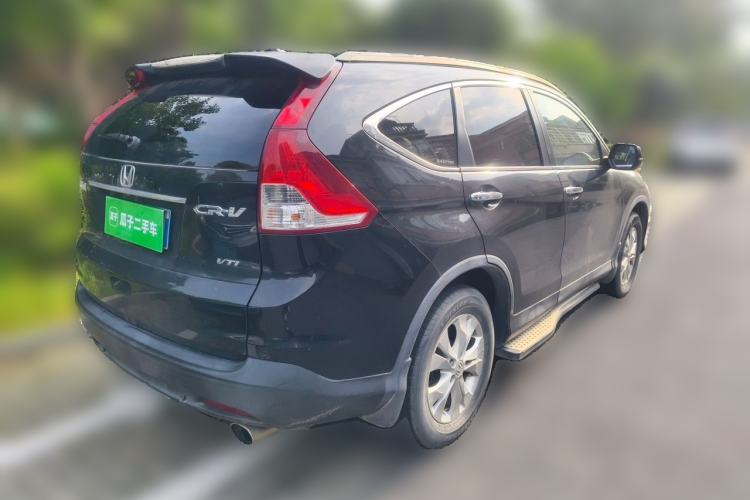 Used Honda CR-V 2013 2.4L two-wheel drive luxury version Rear Right 45 Deg