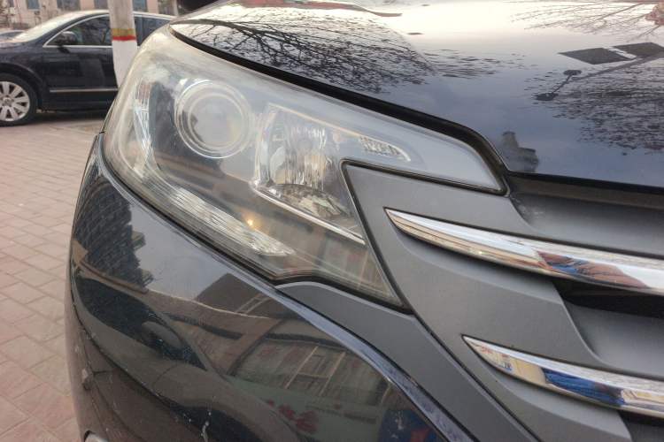 Used Honda CR-V 2013 2.4L four-wheel drive luxury version Right Front Headlight