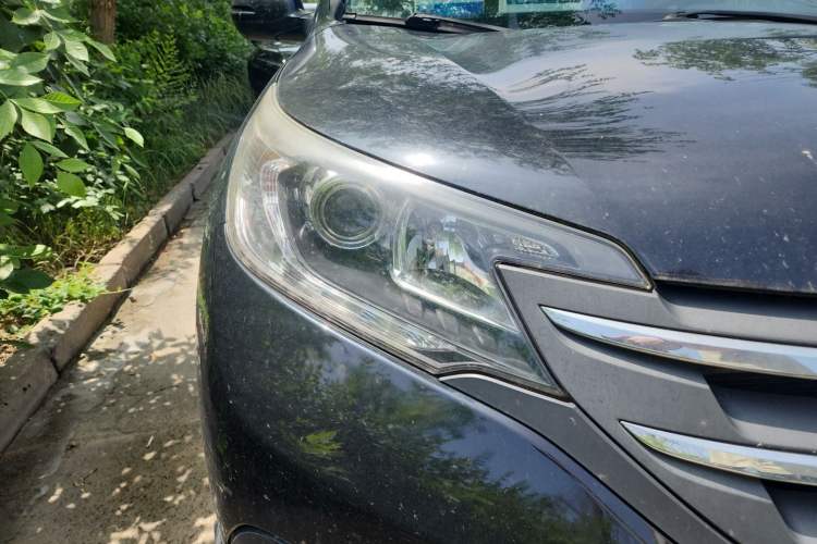 Used Honda CR-V 2013 2.4L two-wheel drive luxury version Right Front Headlight