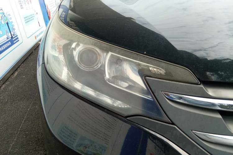 Used Honda CR-V 2013 2.4L four-wheel drive luxury version Right Front Headlight