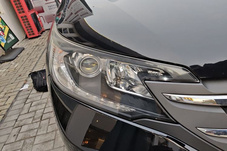 Used Honda CR-V 2013 2.4L two-wheel drive luxury version Right Front Headlight