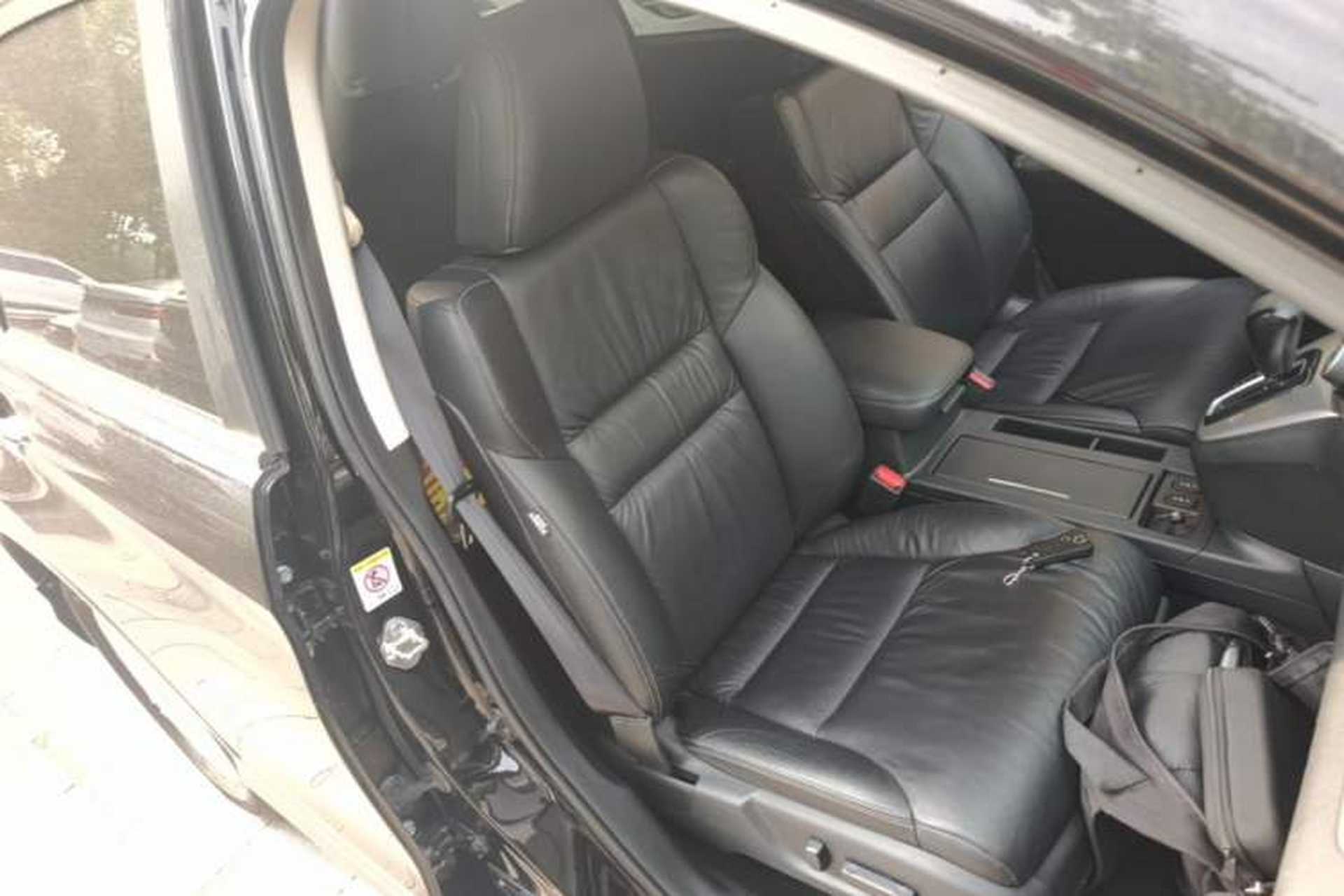 Used Honda CR-V 2013 2.4L four-wheel drive luxury version Right Front Seat