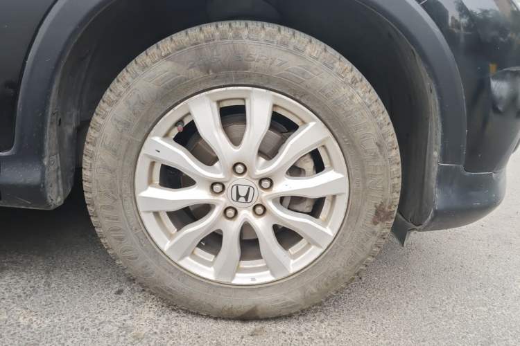 Used Honda CR-V 2013 2.0L 2WD Classic Edition Right Front Wheel Hub