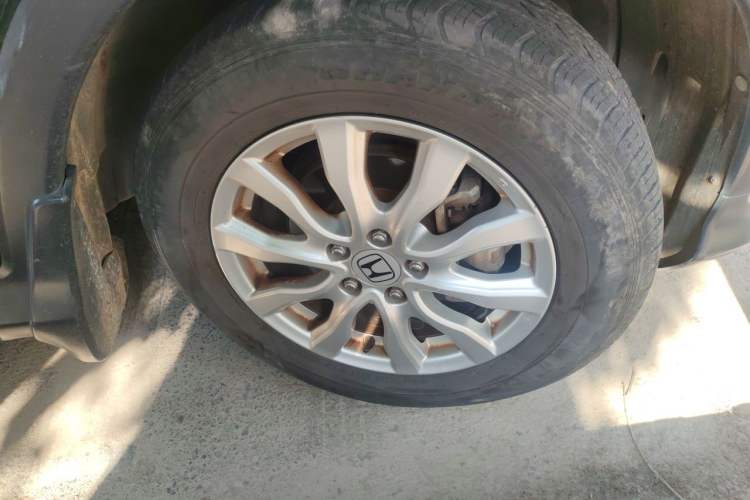 Used Honda CR-V 2013 2.0L 2WD Classic Edition Right Front Wheel Hub
