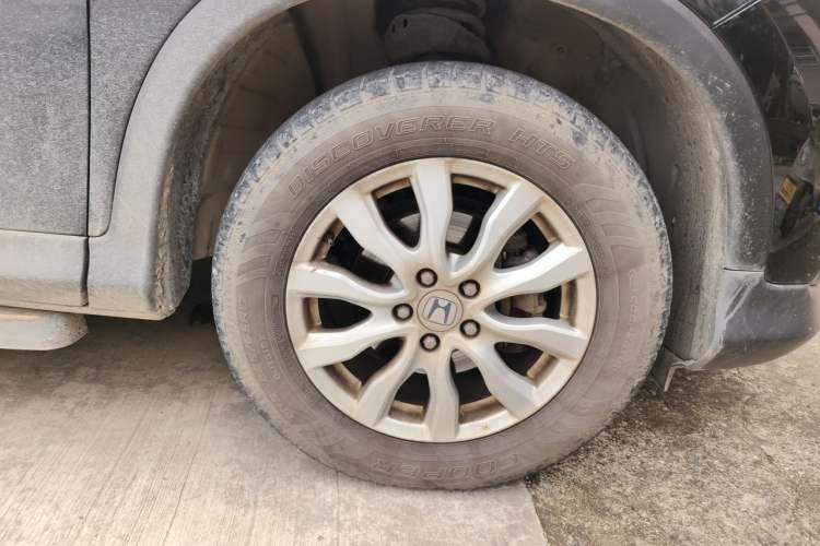 Used Honda CR-V 2013 2.0L Four-wheel Drive Classic Edition Right Front Wheel Hub