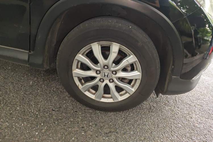 Used Honda CR-V 2013 2.0L 2WD Classic Edition Right Front Wheel Hub