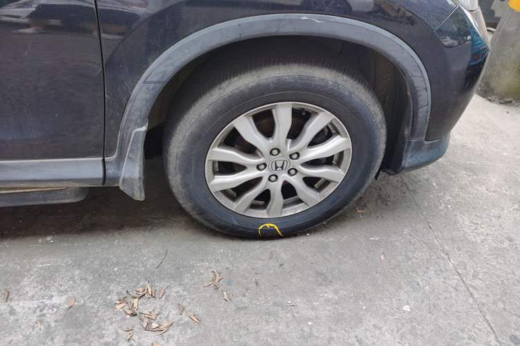 Used Honda CR-V 2013 2.0L 2WD Classic Edition Right Front Wheel Hub