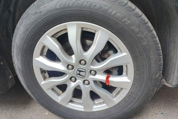 Used Honda CR-V 2013 2.0L 2WD Classic Edition Right Front Wheel Hub