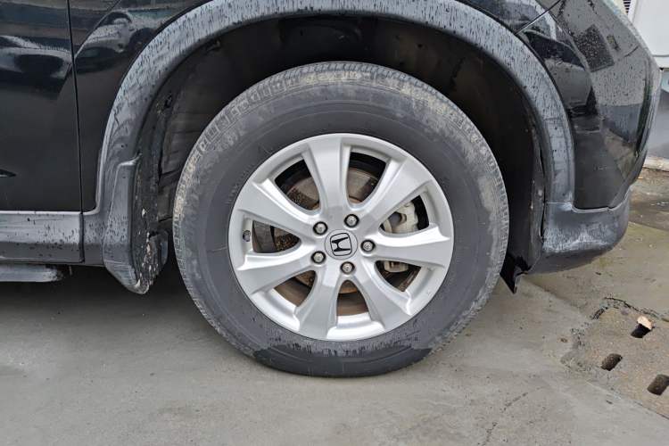 Used Honda CR-V 2013 2.0L Four-wheel Drive Classic Edition Right Front Wheel Hub