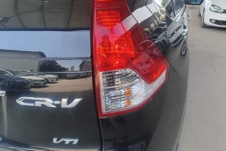 Used Honda CR-V 2013 2.4L two-wheel drive luxury version Right Rear Taillight