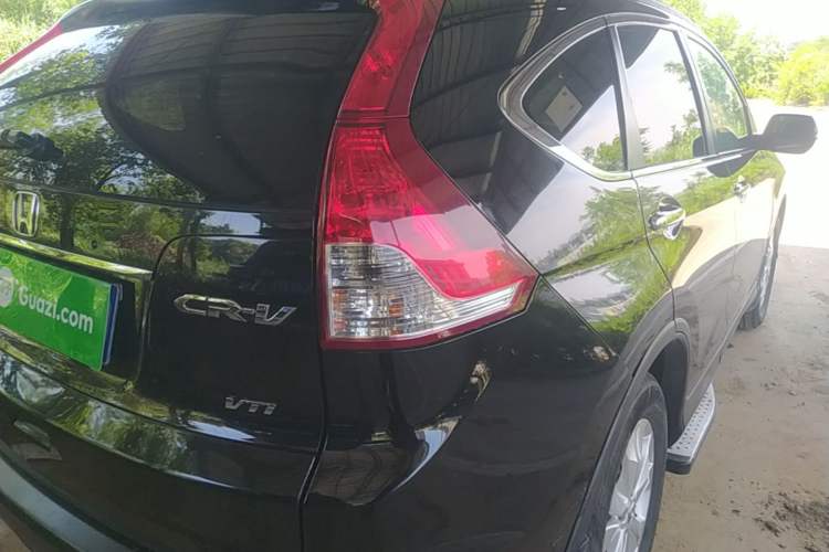 Used Honda CR-V 2013 2.4L two-wheel drive luxury version Right Rear Taillight