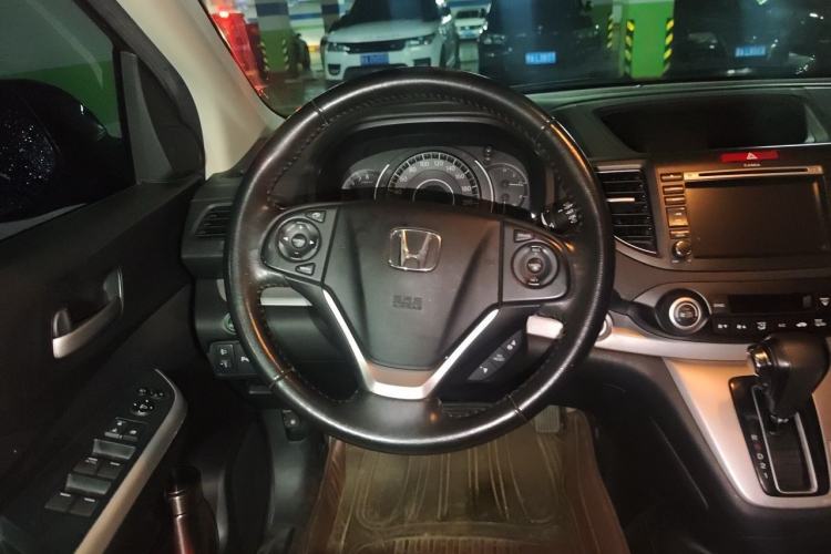 Used Honda CR-V 2013 2.4L four-wheel drive luxury version Steering Wheel