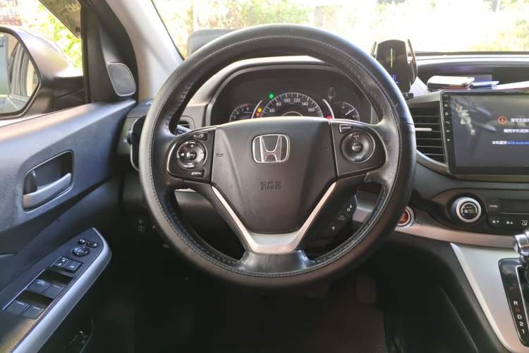 Used Honda CR-V 2013 2.4L two-wheel drive luxury version Steering Wheel