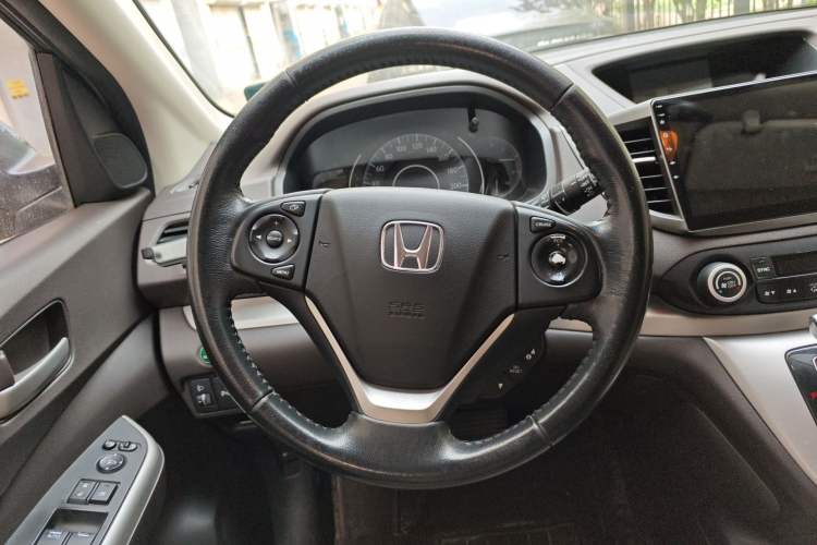 Used Honda CR-V 2013 2.4L two-wheel drive luxury version Steering Wheel