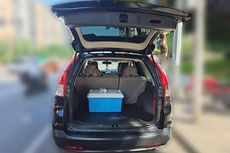 Used Honda CR-V 2013 2.0L 2WD Classic Edition Trunk