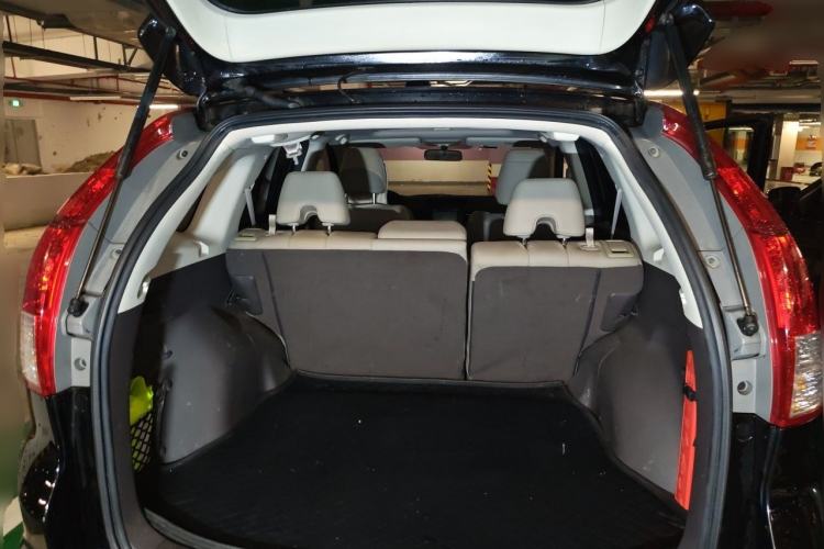 Used Honda CR-V 2013 2.4L two-wheel drive luxury version Trunk