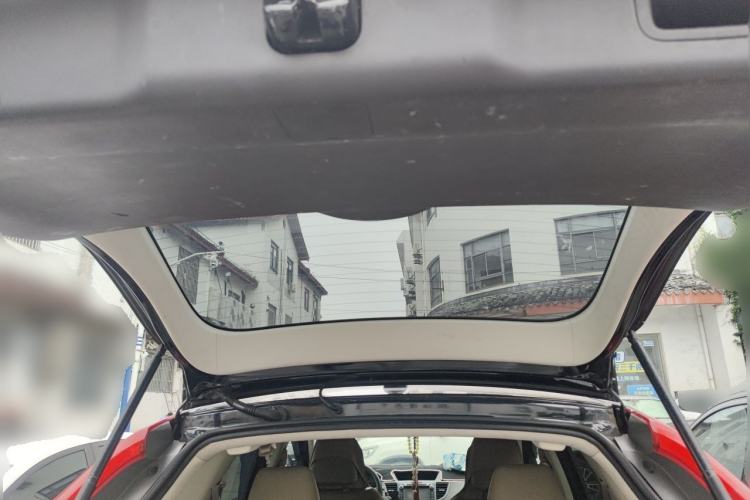 Used Honda CR-V 2013 2.4L two-wheel drive luxury version Trunk
