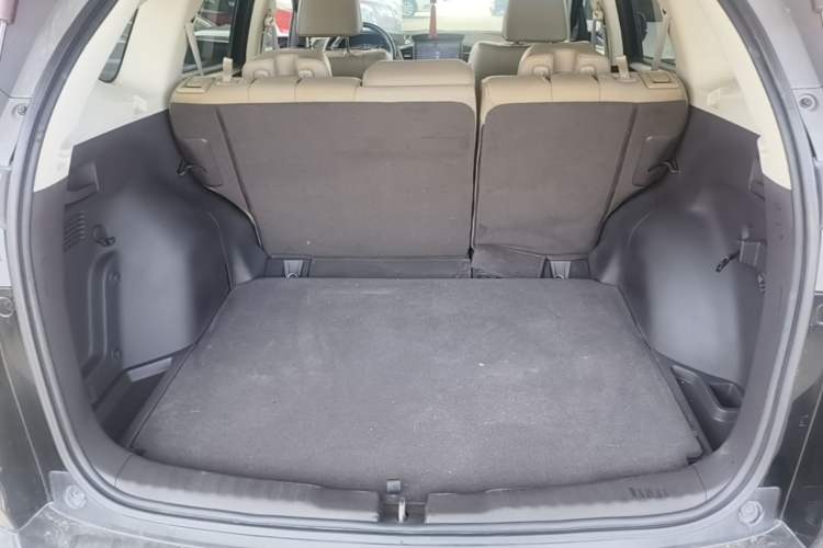 Used Honda CR-V 2013 2.4L two-wheel drive luxury version Trunk