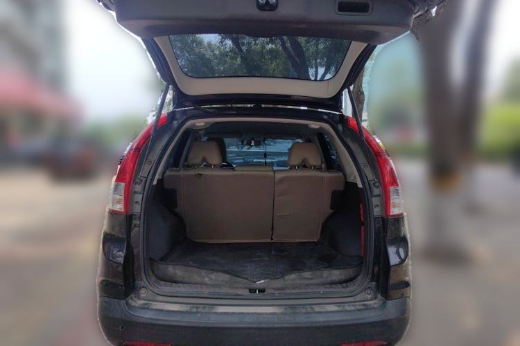 Used Honda CR-V 2013 2.0L 2WD Classic Edition Trunk