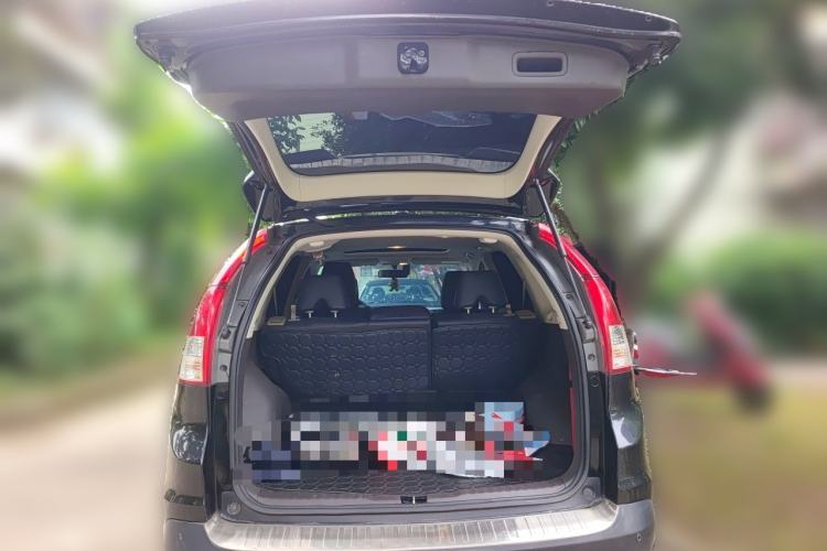 Used Honda CR-V 2013 2.0L 2WD Classic Edition Trunk