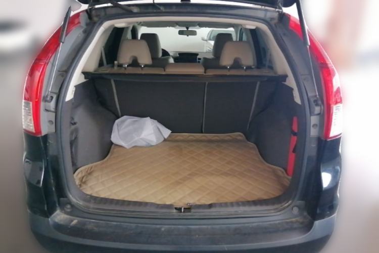 Used Honda CR-V 2013 2.4L two-wheel drive luxury version Trunk