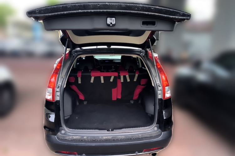 Used Honda CR-V 2013 2.4L four-wheel drive luxury version Trunk