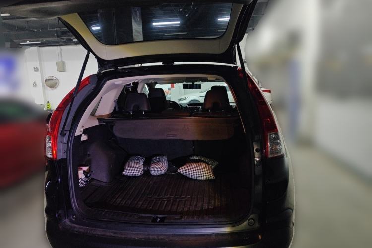 Used Honda CR-V 2013 2.4L two-wheel drive luxury version Trunk