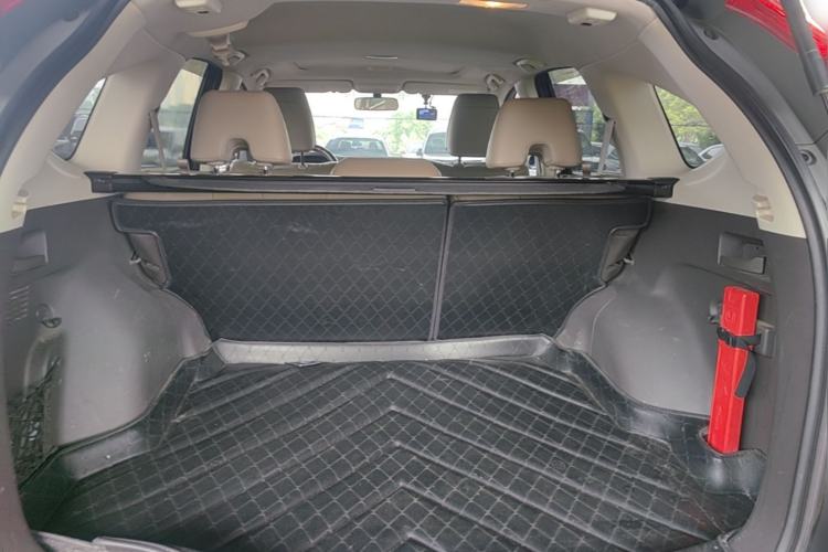 Used Honda CR-V 2013 2.4L two-wheel drive luxury version Trunk