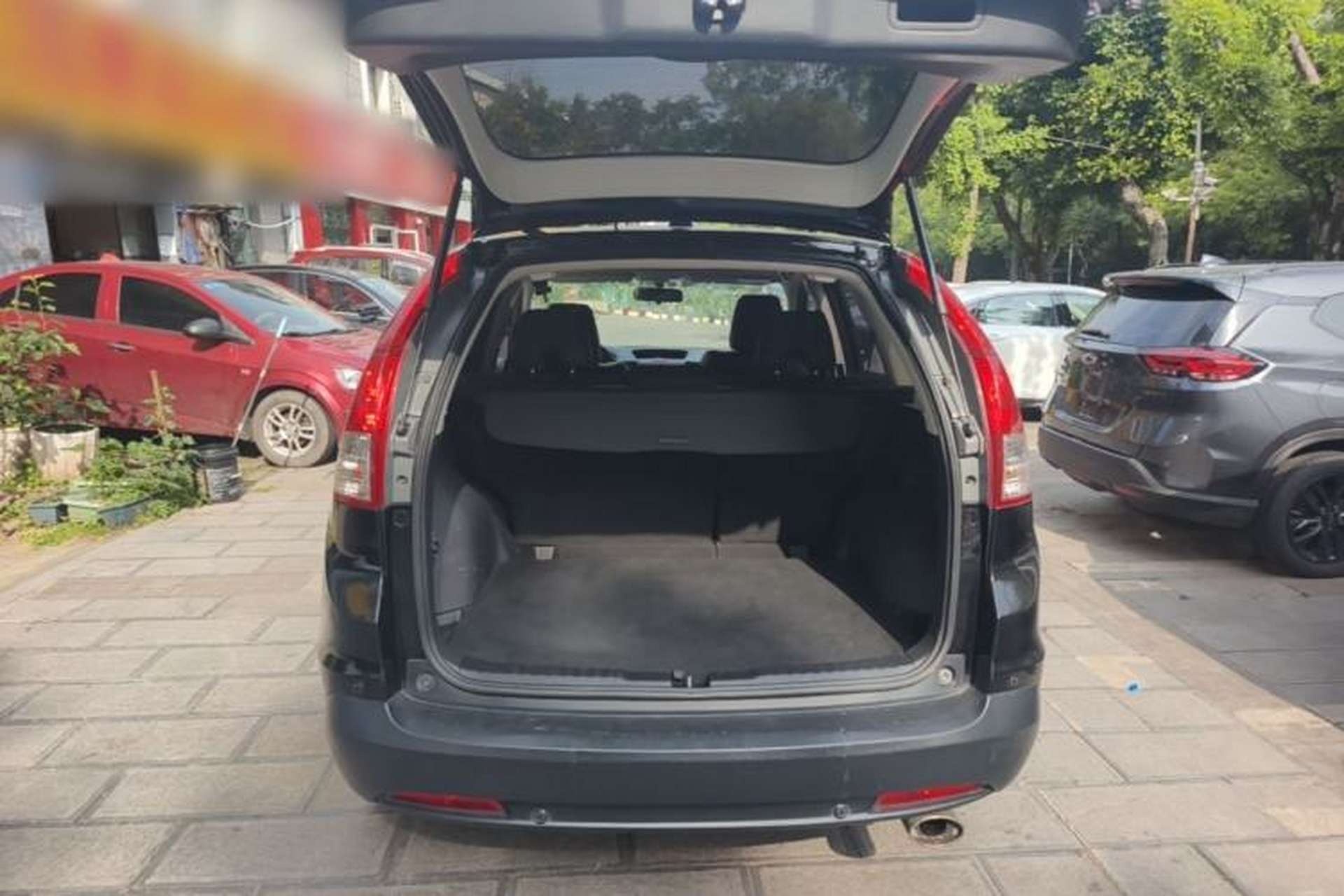 Used Honda CR-V 2013 2.4L four-wheel drive luxury version Trunk