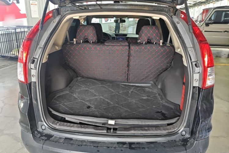 Used Honda CR-V 2013 2.0L 2WD Classic Edition Trunk