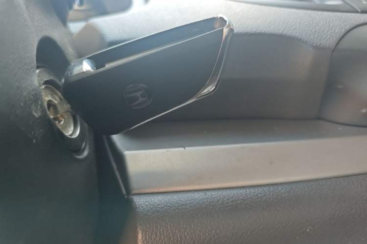 Used Honda CR-V 2013 2.0L 2WD Classic Edition Vehicle Key