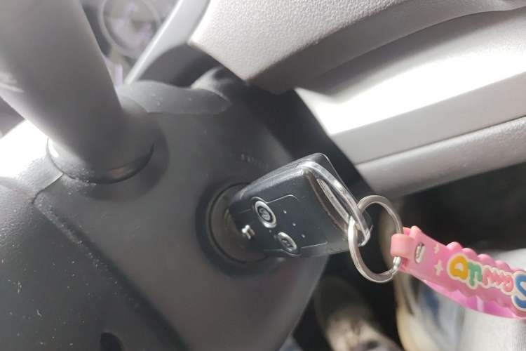Used Honda CR-V 2013 2.0L 2WD Classic Edition Vehicle Key