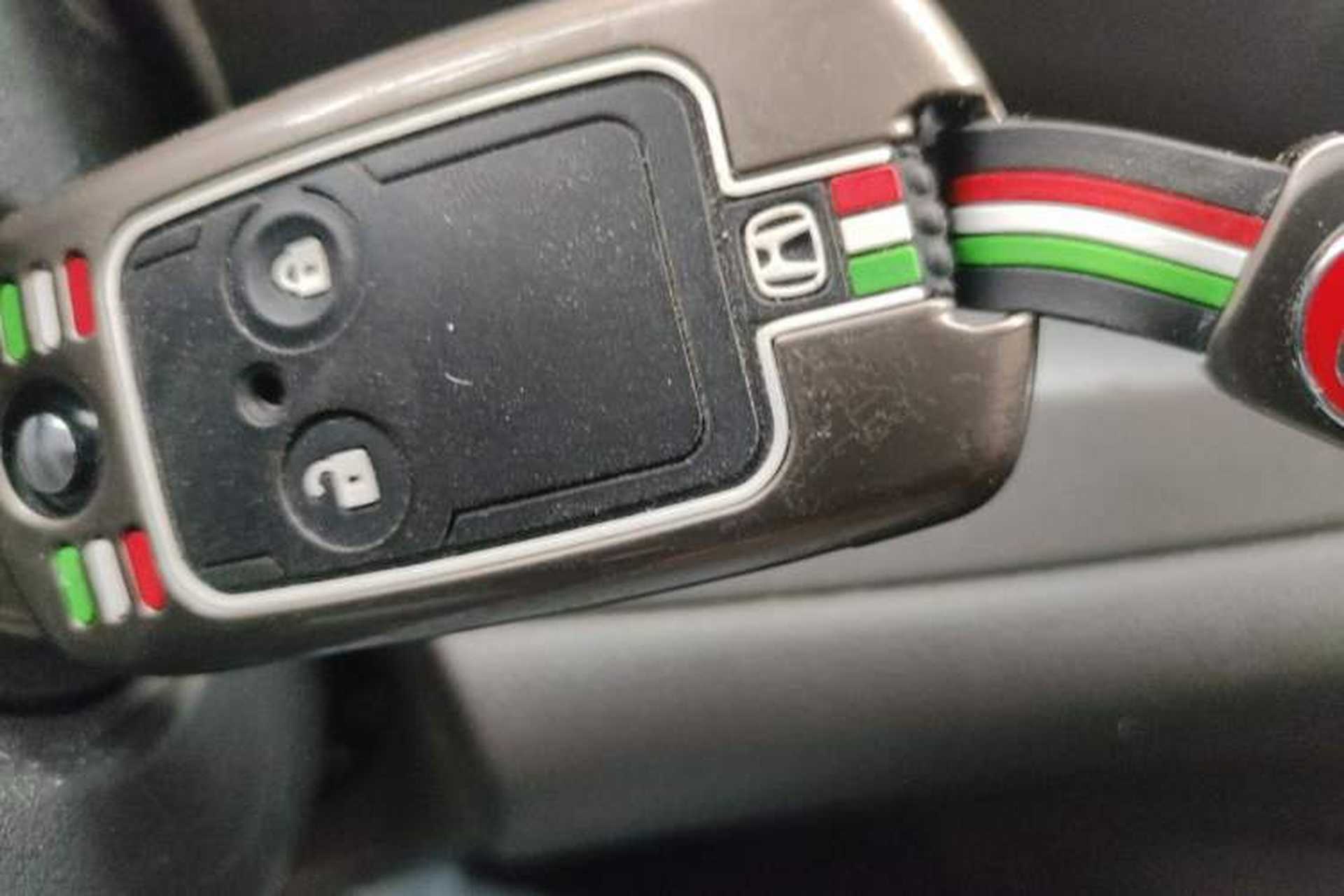 Used Honda CR-V 2013 2.0L 2WD Classic Edition Vehicle Key