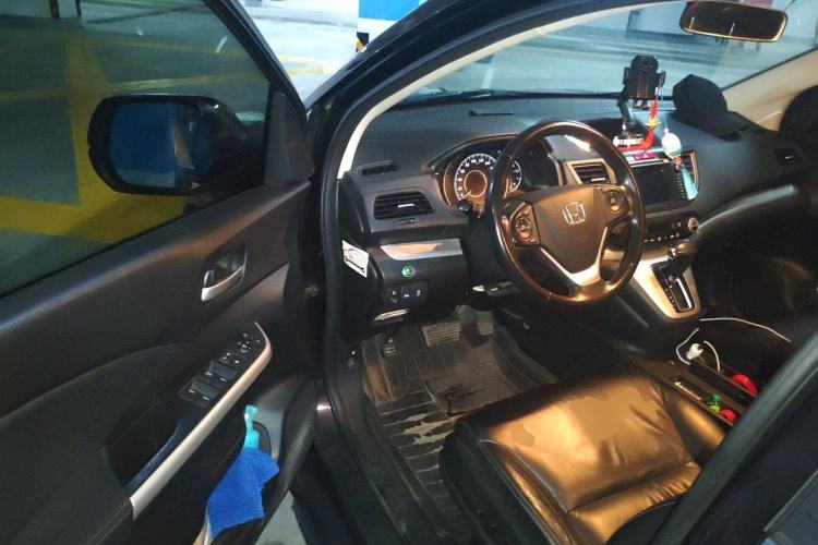 Used Honda CR-V 2013 2.4L two-wheel drive luxury version Driver Seat