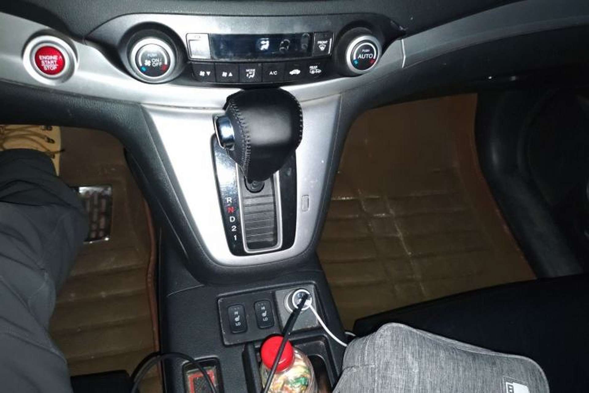Used Honda CR-V 2013 2.4L two-wheel drive luxury version Gear Lever
