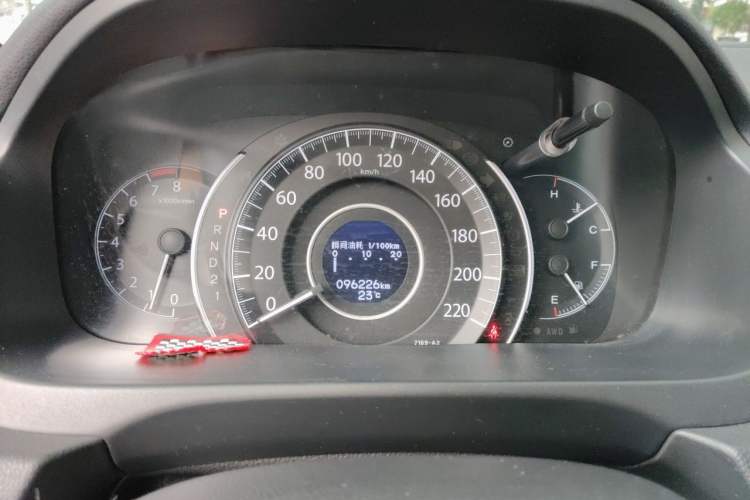 Used Honda CR-V 2013 2.4L four-wheel drive luxury version Instrument Cluster