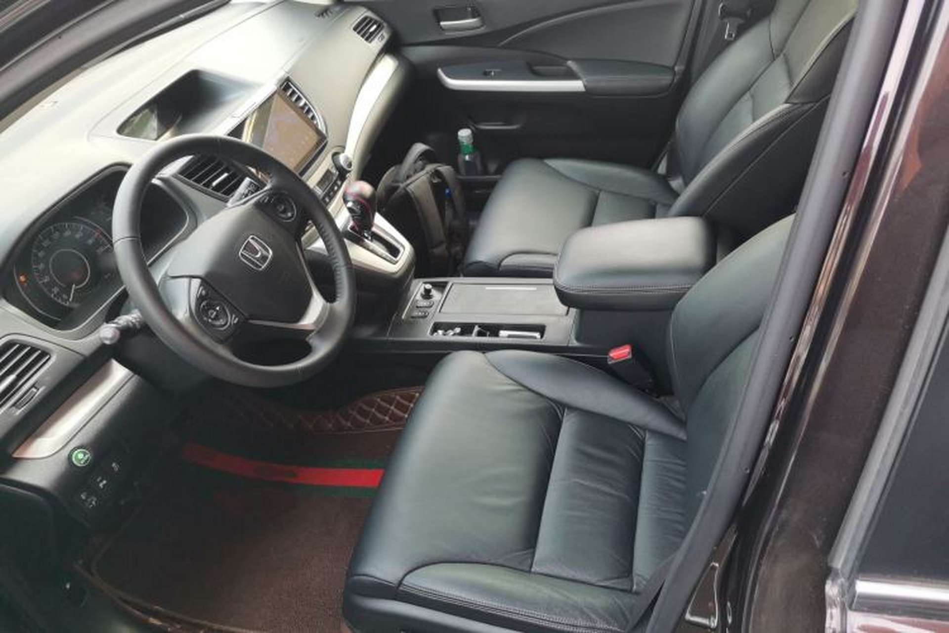 Used Honda CR-V 2013 2.4L four-wheel drive luxury version Left Front Seat