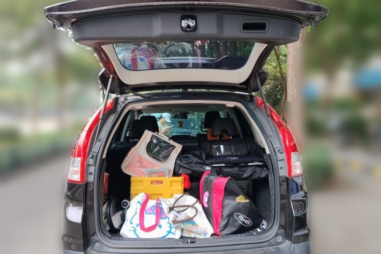 Used Honda CR-V 2013 2.4L four-wheel drive luxury version Trunk