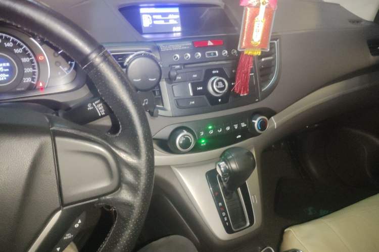 Used Honda CR-V 2013 2.0L 2WD Classic Edition Audio And AC Panel